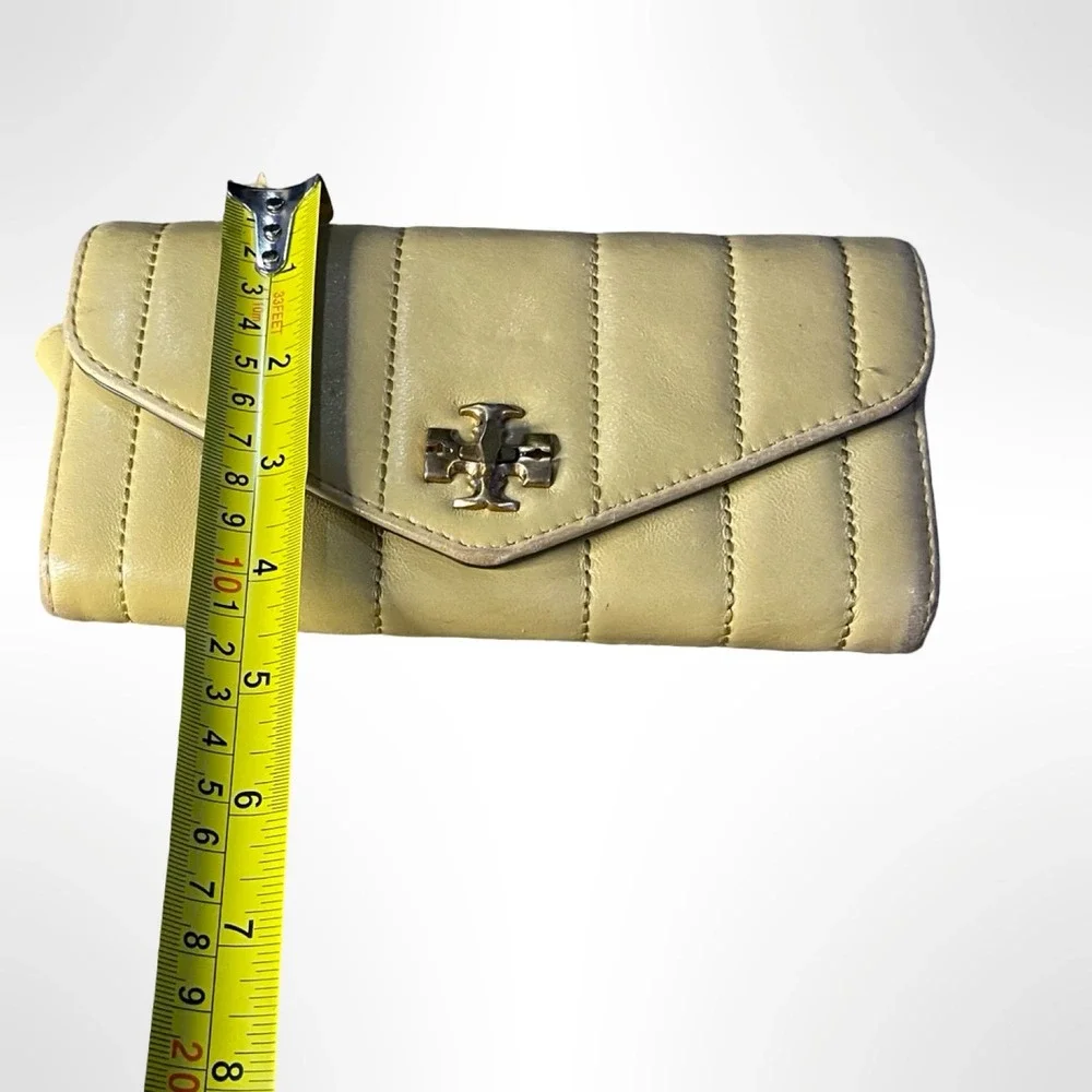 Tory Burch Kira Quilted Leather Envelope Wallet Pale Yellow Gold Hardware